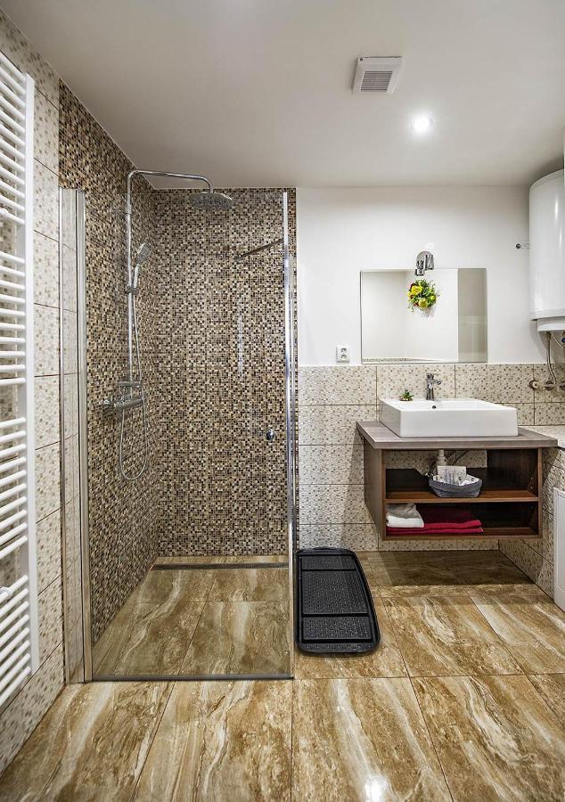 Villa Zachar Lubica ภายนอก รูปภาพ
